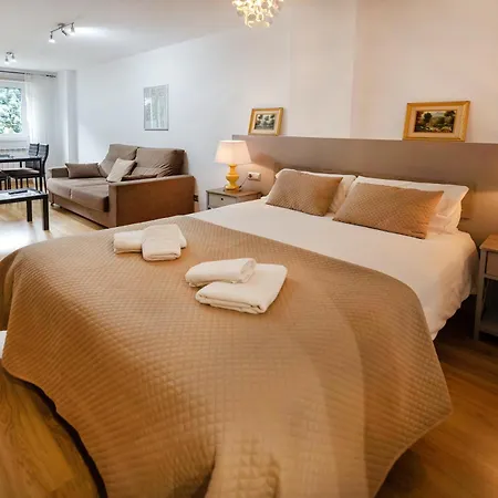 Charming With Mountain View In 40m²